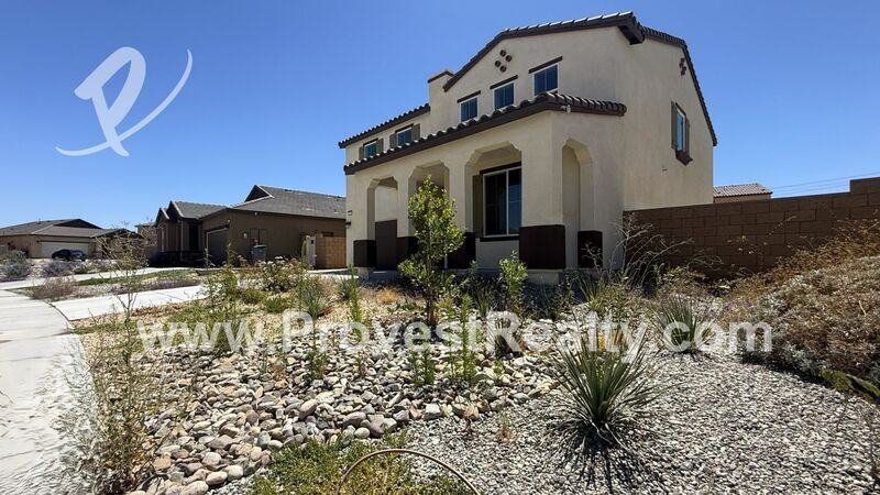 8792 Newcastle Ave - Photo 3 of 25