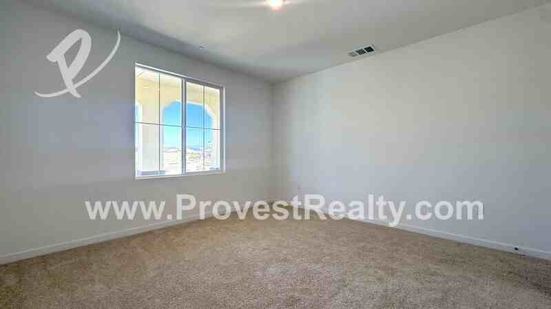 8792 Newcastle Ave - Photo 5 of 25