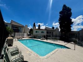 featured image of 1720 Melrose Ave #37