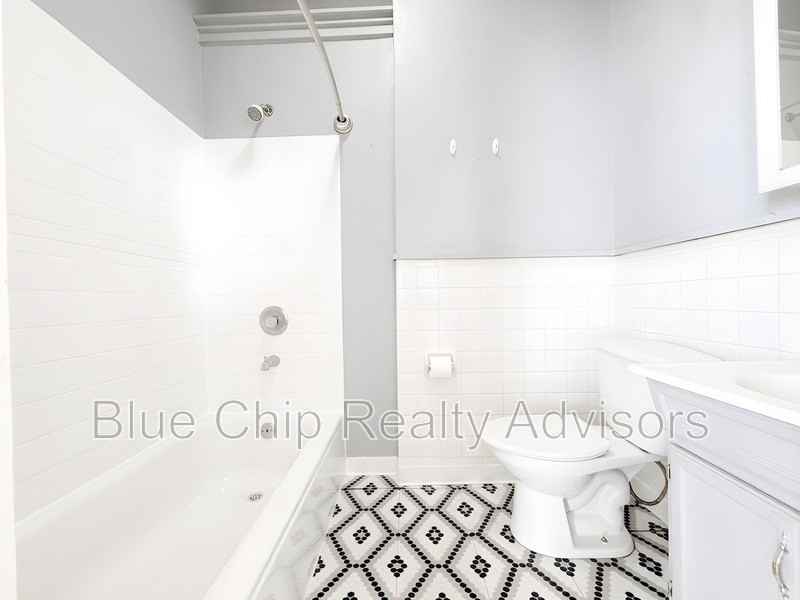 42 E Broadway #1 - Photo 5 of 6