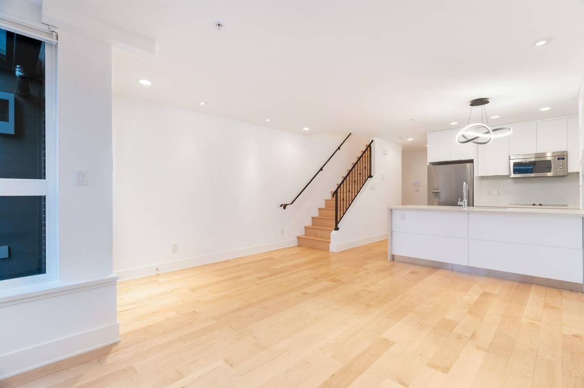 2477 Waterloo Street - Photo 6 of 16