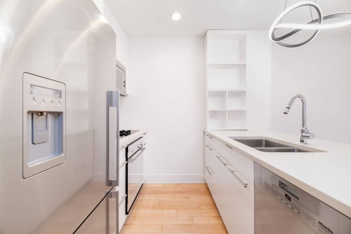 2477 Waterloo Street - Photo 5 of 16