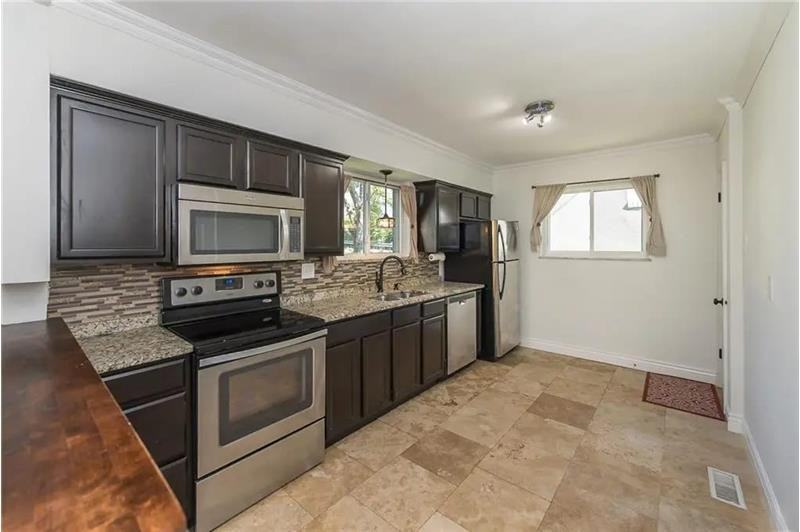4310 Exeter Ave - Photo 5 of 19