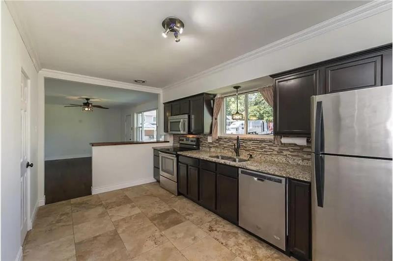 4310 Exeter Ave - Photo 6 of 19