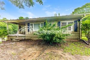 featured image of 1635 Cherry Ave
