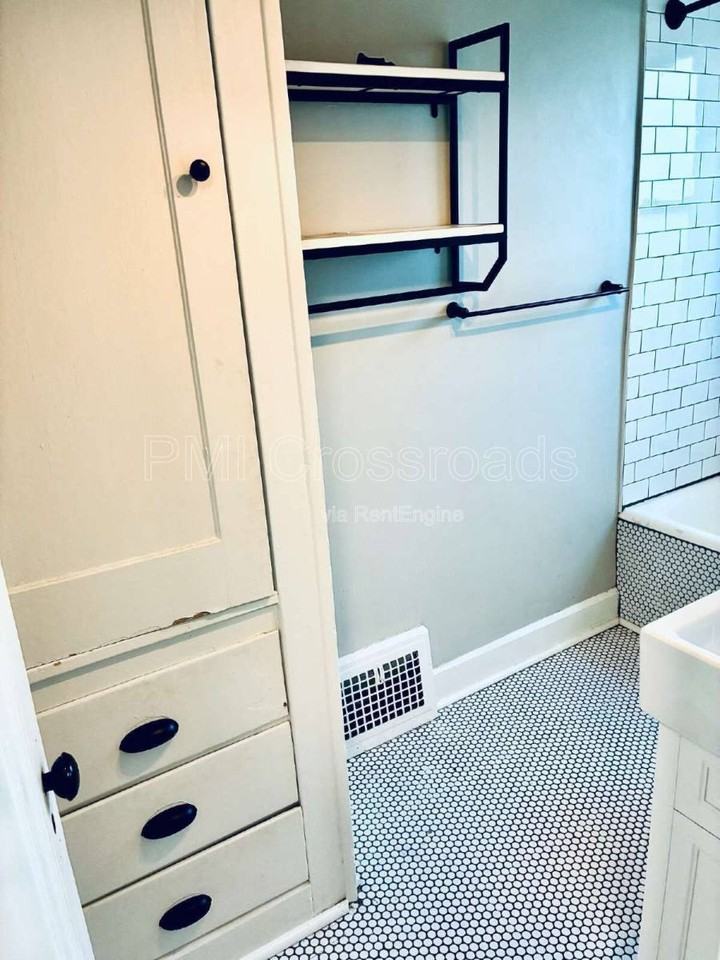 3495 W 98th St #2 - Photo 5 of 10