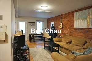 featured image of 164 Broadway #3B