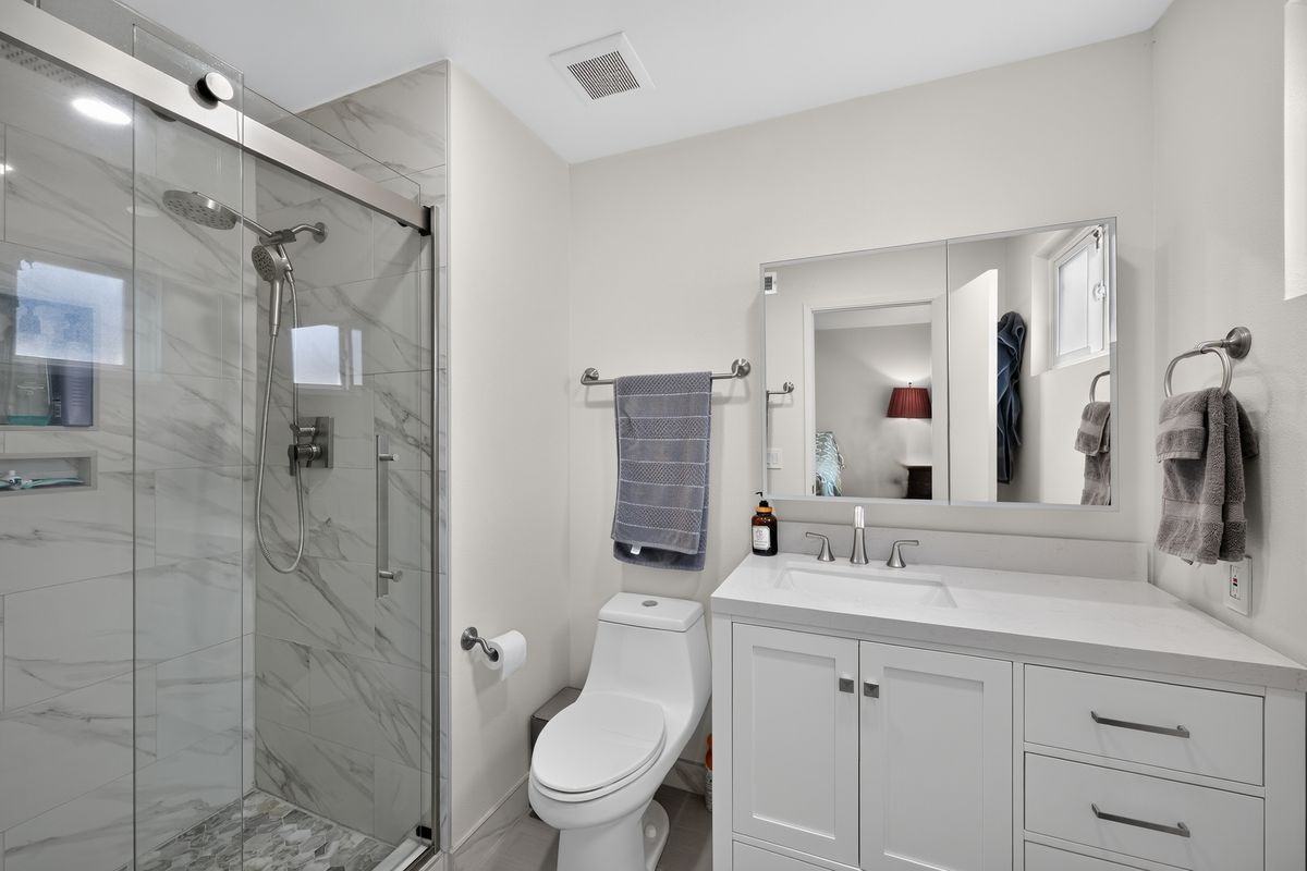3151 Magellan St - Photo 5 of 33