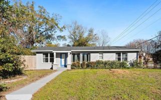 featured image of 520 Lehigh Pl