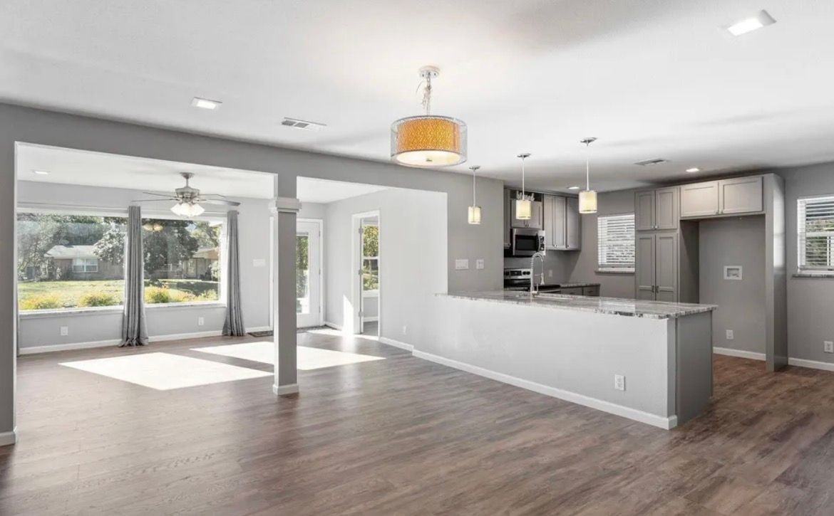 520 Lehigh Pl - Photo 2 of 3
