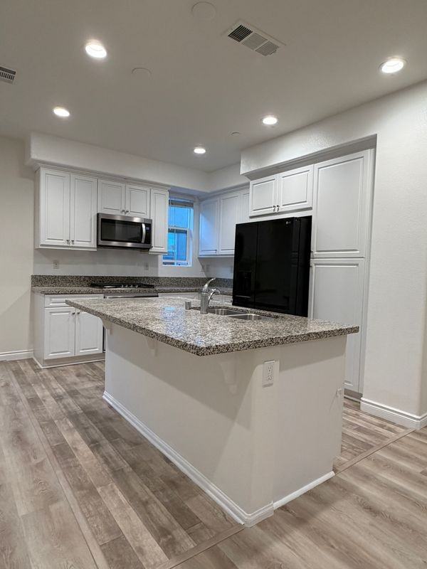 7366 Solstice Pl - Photo 6 of 20