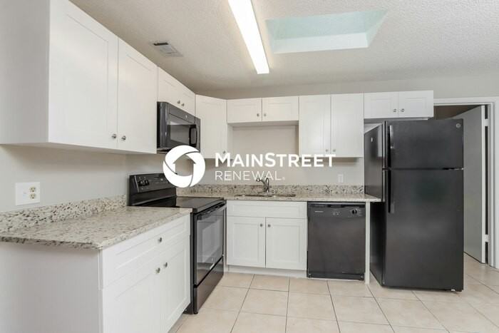 3226 1st Pl - Photo 4 of 15