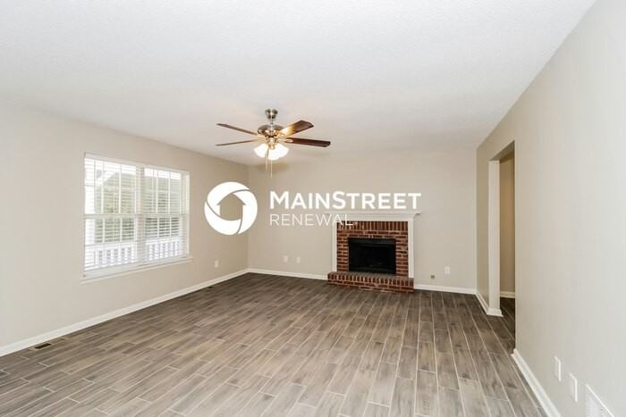 377 Johnstons Dr - Photo 4 of 17