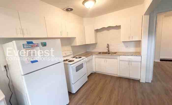 153 Carol Dr - Photo 3 of 28