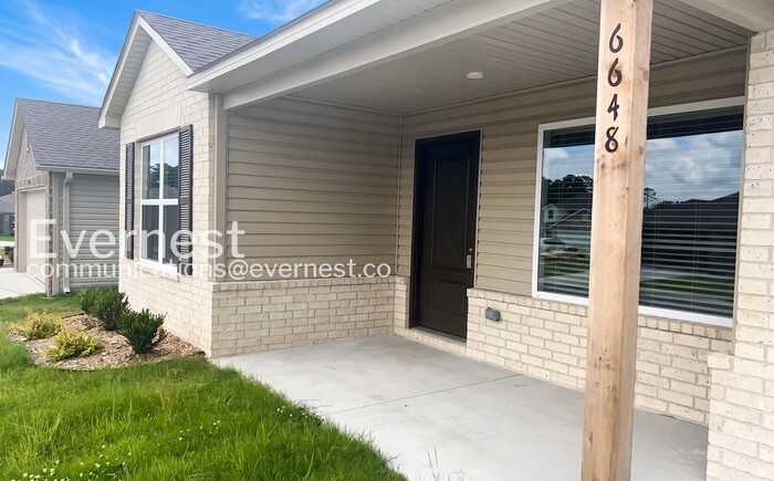 6648 Hollywood Ave - Photo 3 of 23