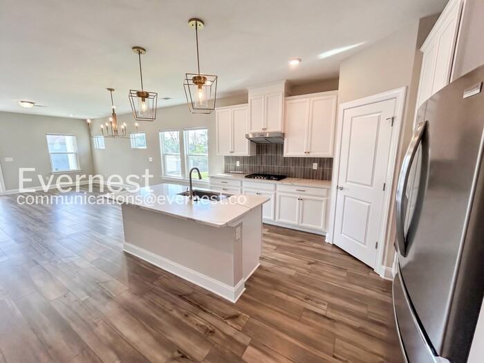 1214 Bridgett Way - Photo 4 of 37