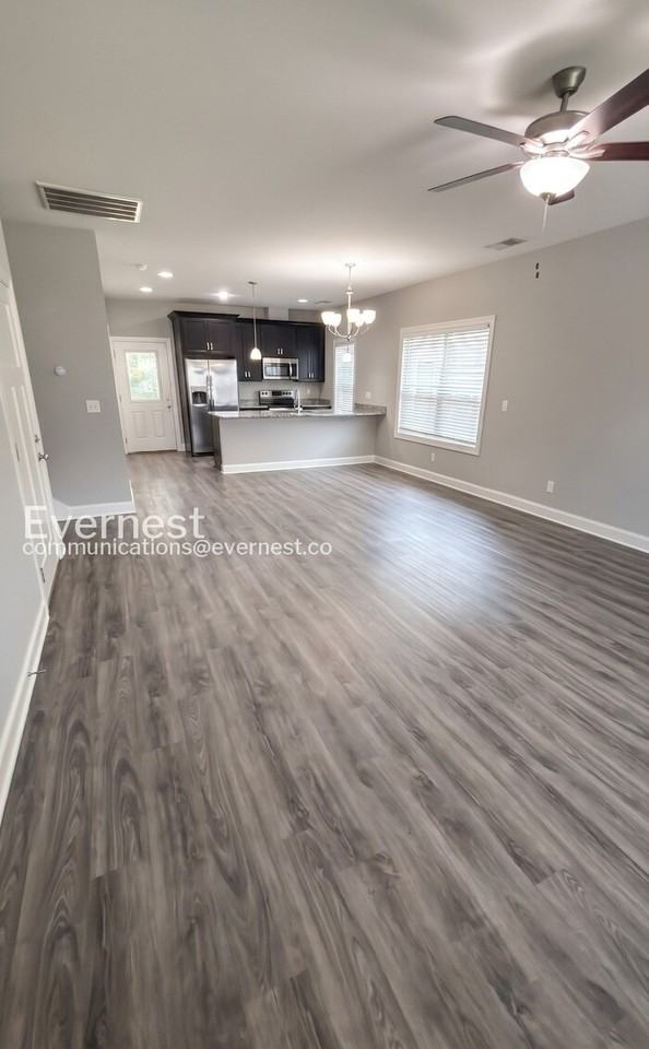 5312 Roosevelt Rd - Photo 6 of 31