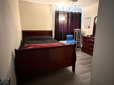1379 East 35th Street - Photo 2 of 10