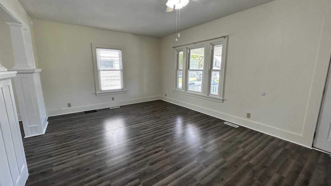 1512 42nd St #NA - Photo 3 of 20