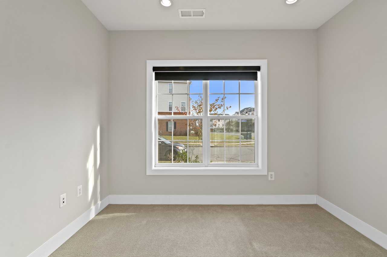 23149 Dunlop Heights Ter #23149 - Photo 6 of 48