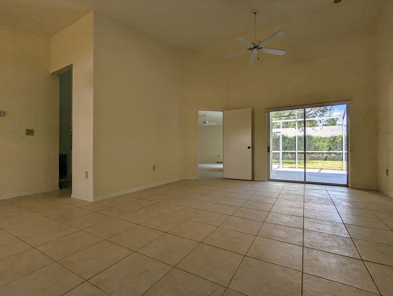 9961 Boca Ave N #NA - Photo 5 of 36