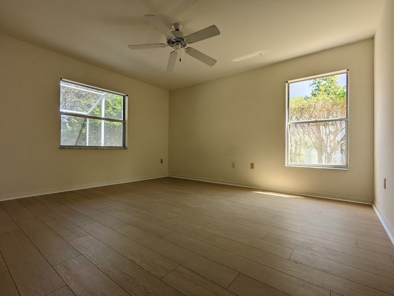 9961 Boca Ave N #NA - Photo 6 of 36