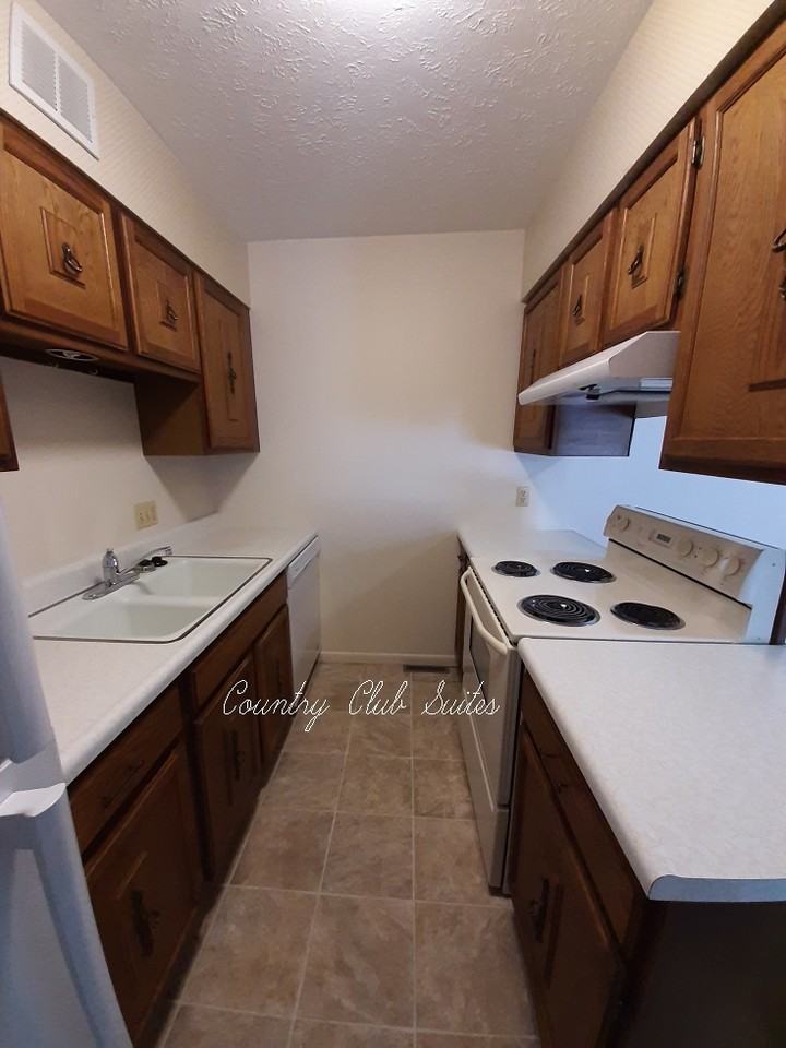 1300 Hespe Dr #202 - Photo 6 of 19