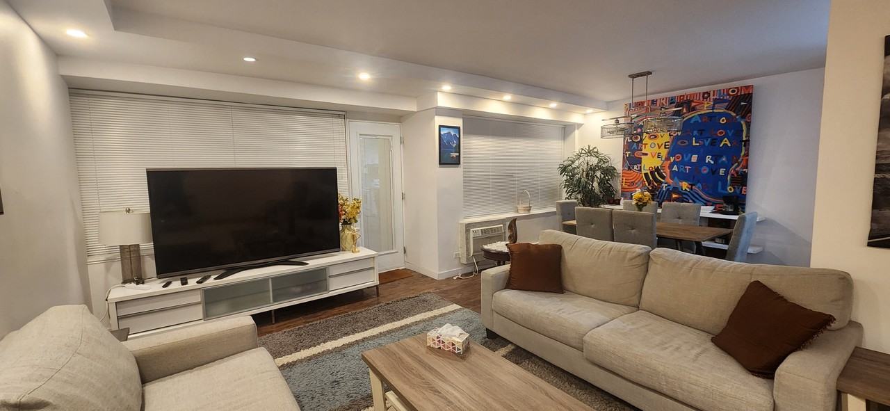 3445 Rue Drummond - Photo 2 of 9