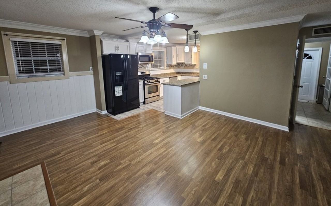 204 Brandywine Rd #A - Photo 3 of 22