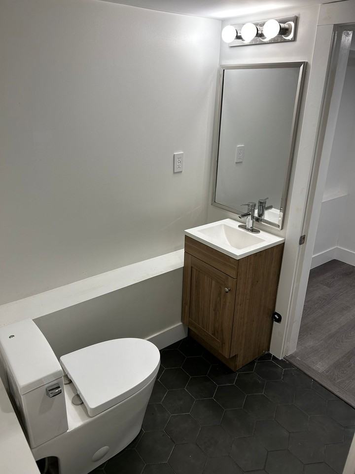 W Broadway & Macdonald St #1 - Photo 7 of 11