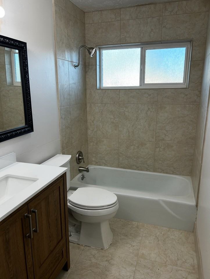 127 N 200 E #NA - Photo 3 of 4