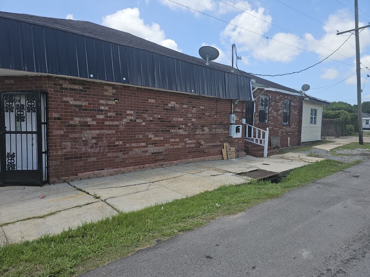 3634 3rd St #NA - Photo 4 of 8