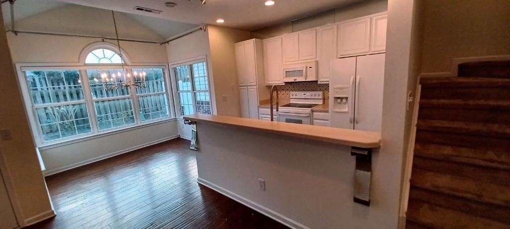 519 Cliffview Ct #NA - Photo 5 of 12