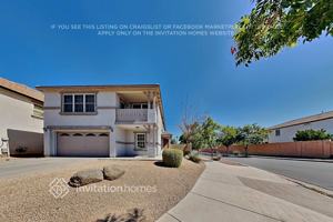 featured image of 2246 E Bowker St