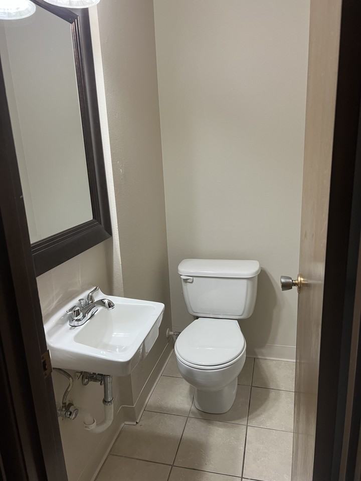 12265 Southwest Hall Boulevard #4 - Photo 2 of 9