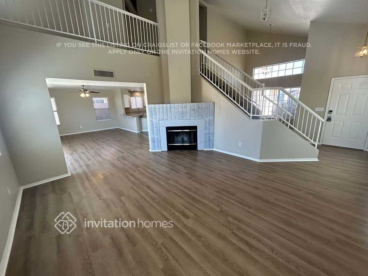 11322 W Alice Ave - Photo 6 of 27