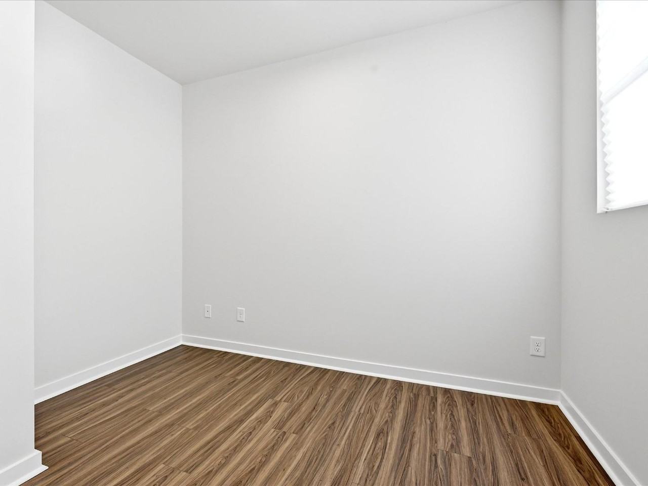 3106 Finchborough Ct - Photo 6 of 20