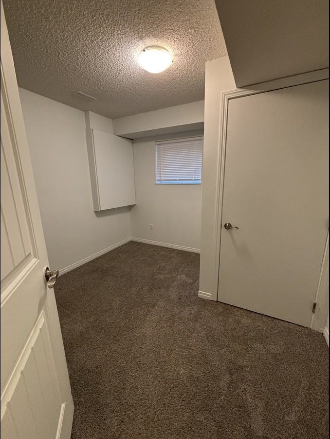 SF208 | 1 Month Free – Spacious 3 Bedroom Basement Suite – North Edmonton - Photo 4 of 19