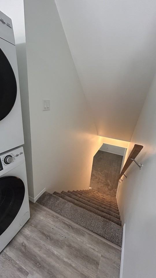 11354 53 St Nw - Photo 3 of 16