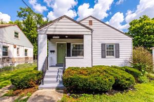 featured image of 6426 Betts Ave #1