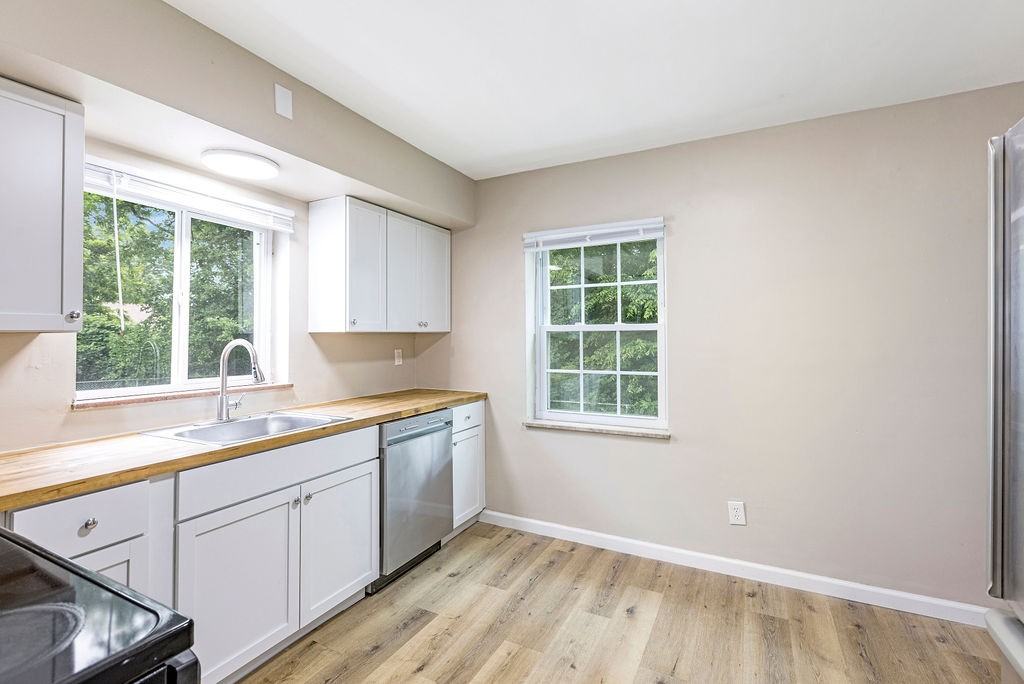 6426 Betts Ave #1 - Photo 5 of 10