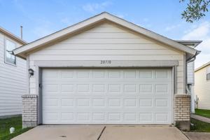 featured image of 20710 Tayman Oaks Dr
