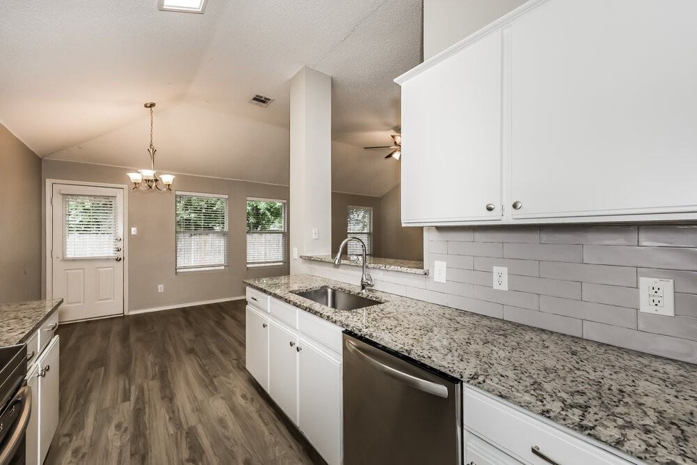 706 Langford Dr - Photo 7 of 16