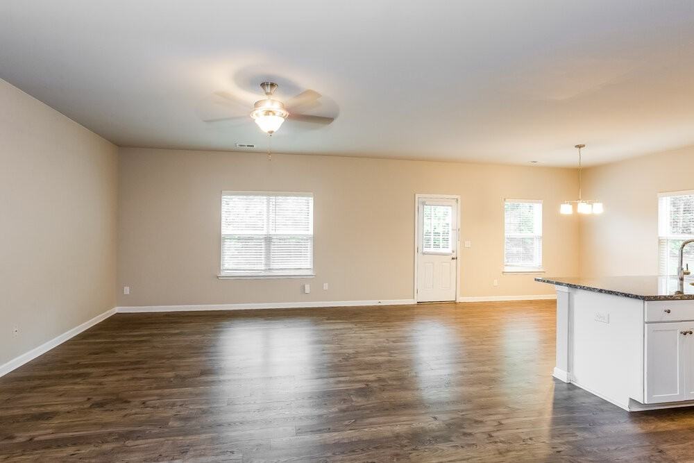 6507 Rumple Rd - Photo 5 of 17