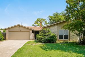 featured image of 618 Thornwood Trl
