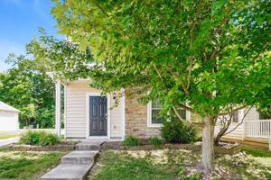 featured image of 6137 Prairiefire Ave