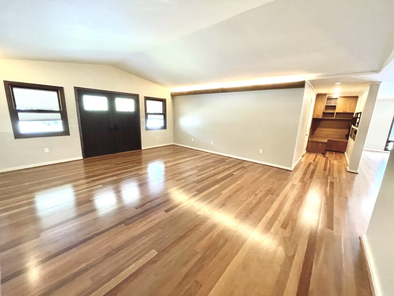 1009 Lunaai Pl #1 - Photo 2 of 20
