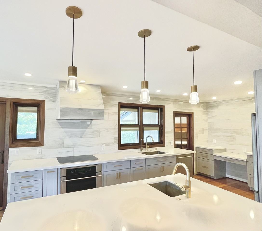1009 Lunaai Pl #1 - Photo 4 of 20