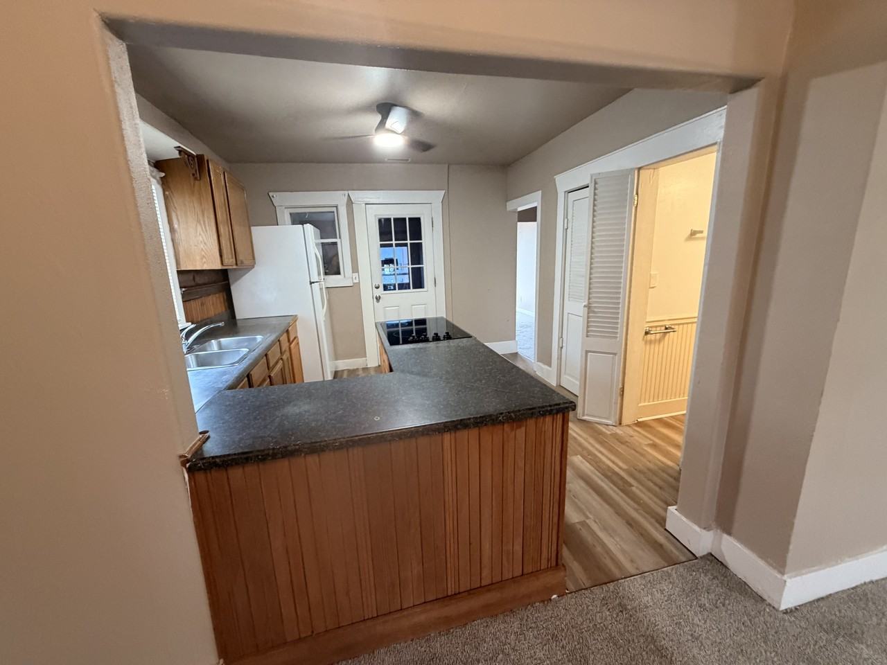 418 E Bigger St #1 - Photo 3 of 7