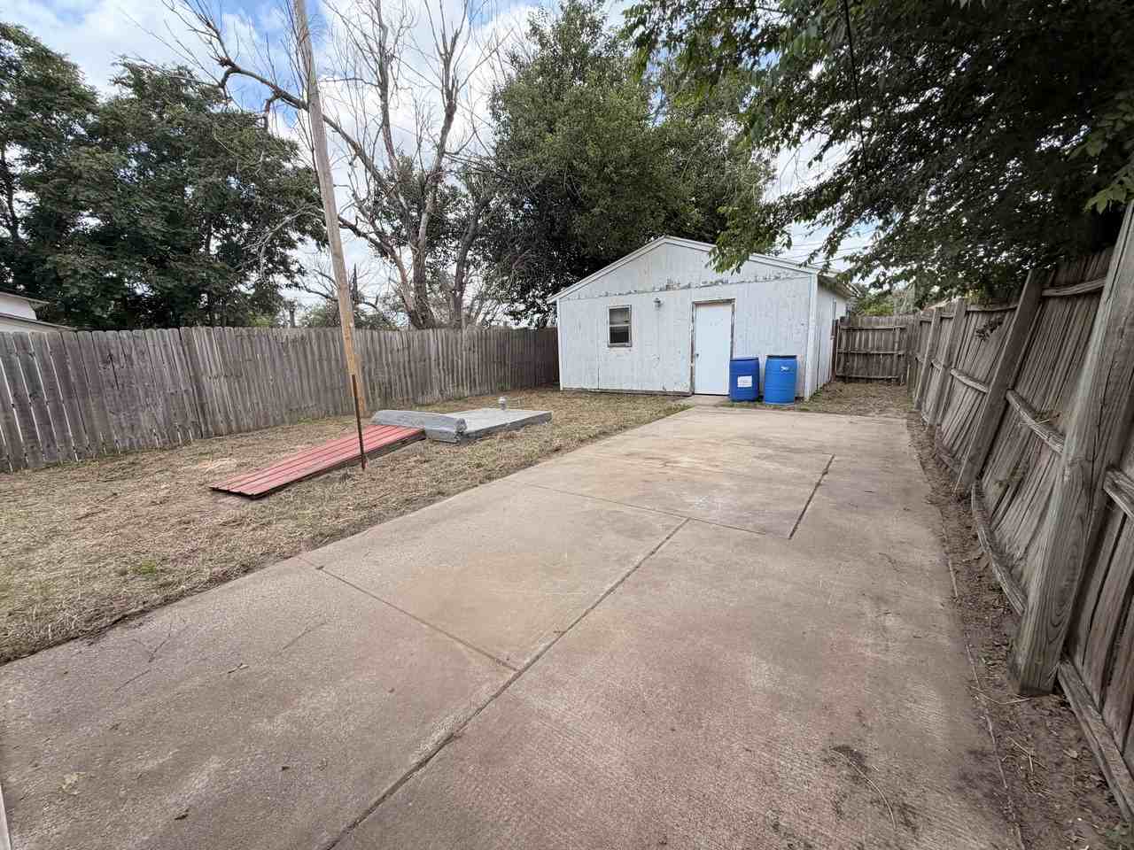 418 E Bigger St #1 - Photo 7 of 7